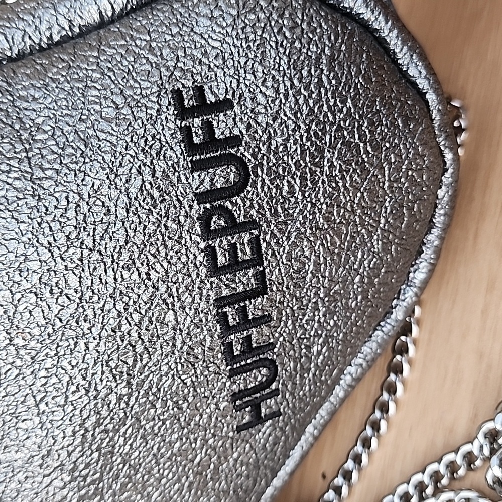 Harry Potter Hufflepuff Crossbody Purse Danielle … - image 5